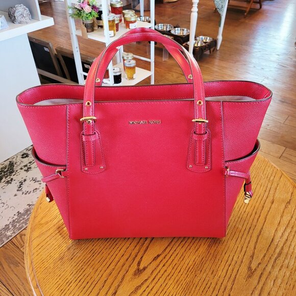 Michael Kors large red leather bag - Picture 8 of 9